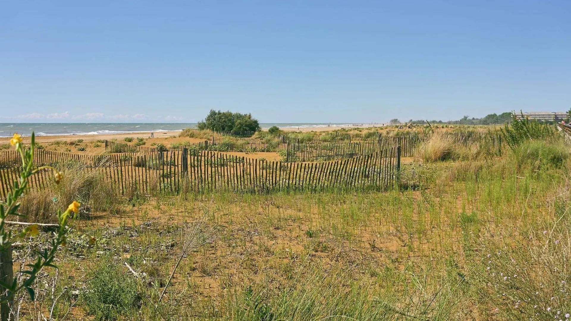 Huge Terrace In The Heart Of Bibione For 7 Guestsアパートメント